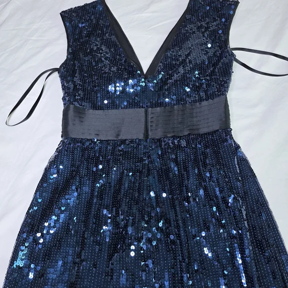 BCBGMAXAZRIA Reeve Sequin V-Neck Cocktail Dress Cobalt Blue XS - Picture 6 of 12